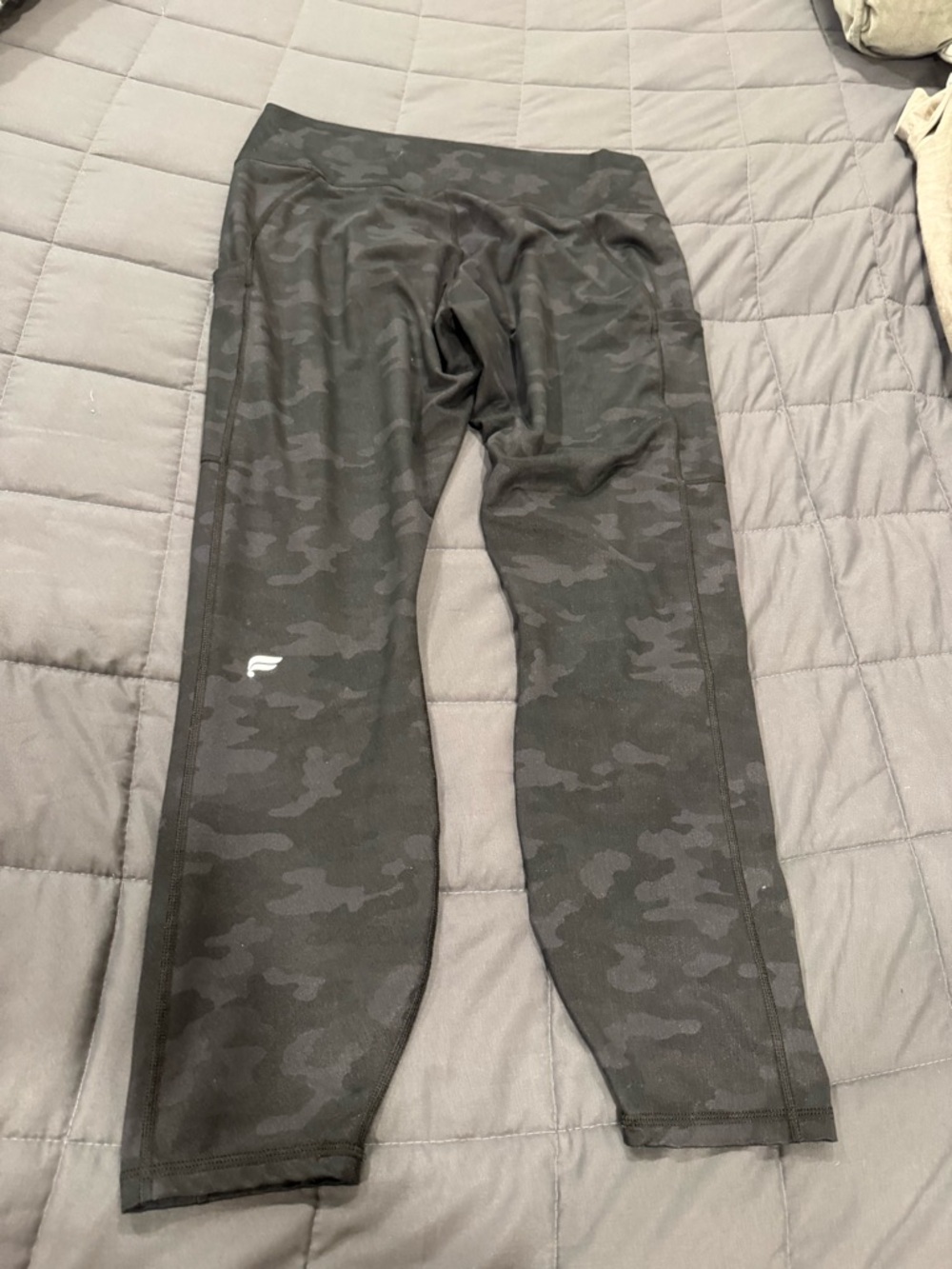 Fabletics Girls' Black Camo Leggings